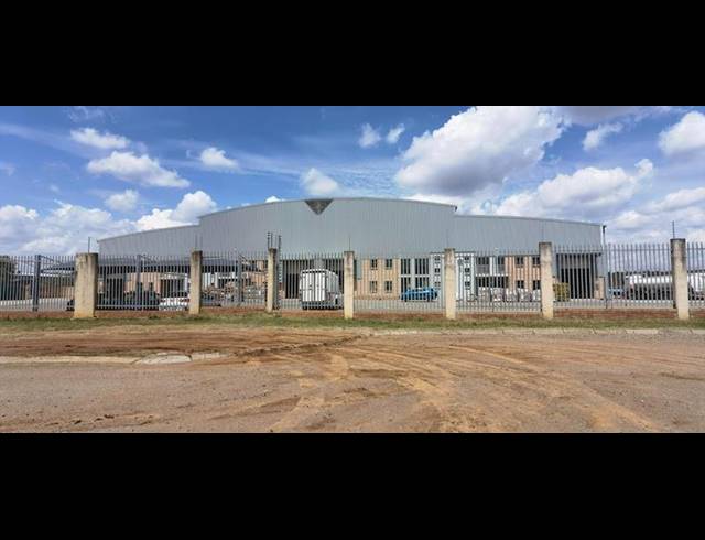 INDUSTRIAL PROPERTY TO RENT IN N4 GATEWAY INDUSTRIAL PARK